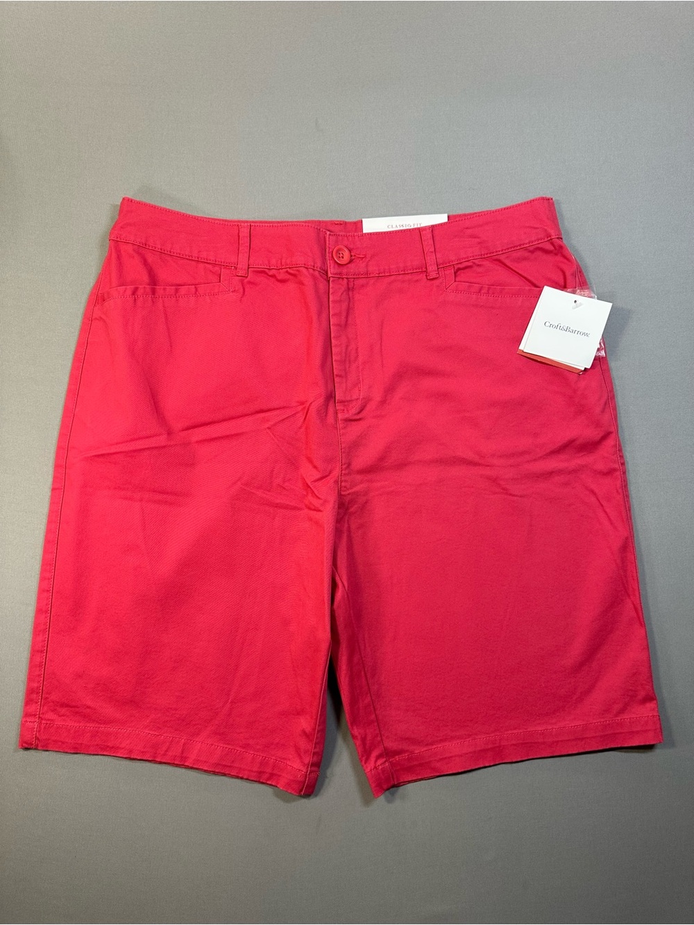 NWT Croft & Barrow Classic Fit Shorts, Bermuda, Claret Red - Womens 16 Stretch